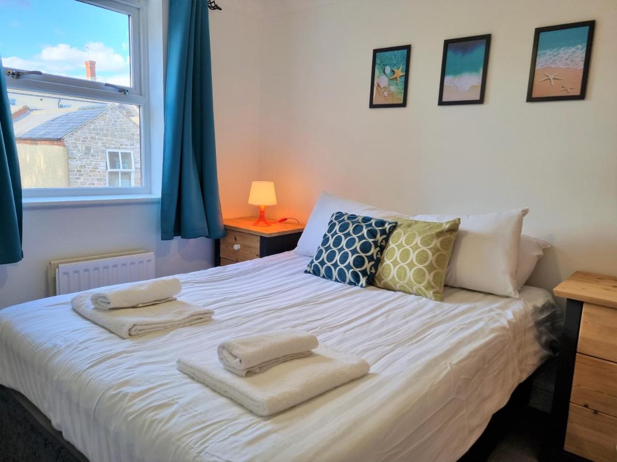 Godwin Court Apartments Swindon Dış mekan fotoğraf